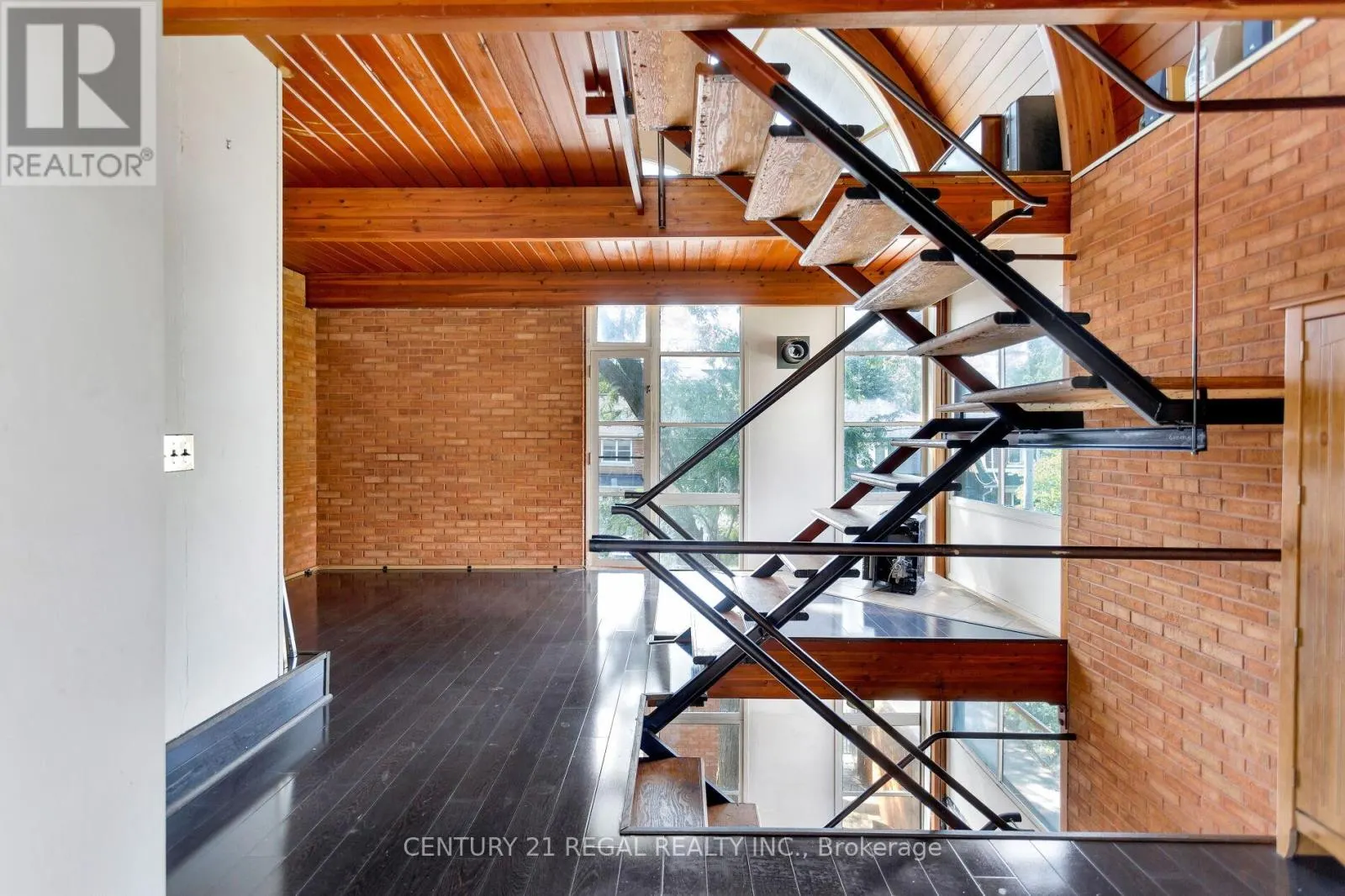 72 ABBOTT AVENUE