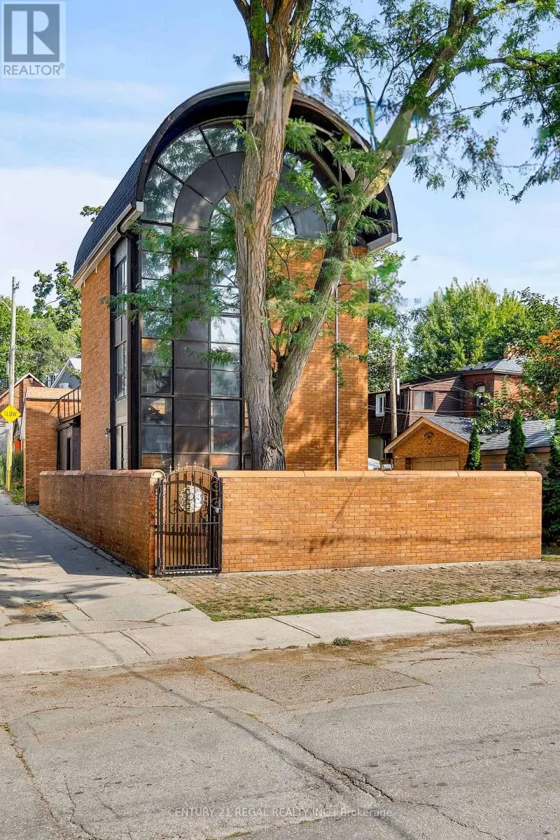 72 ABBOTT AVENUE