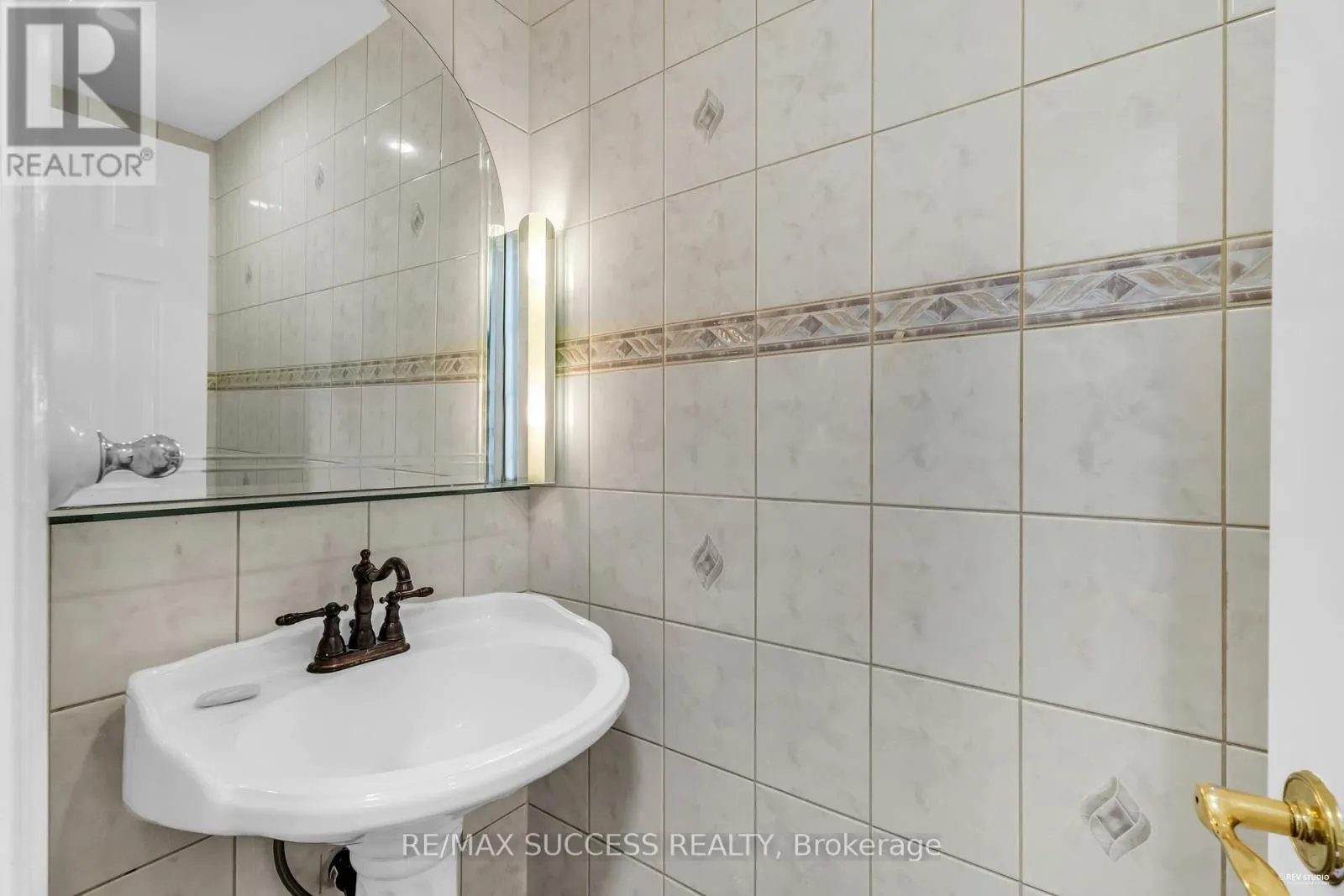 3224 TURNSTONE CRESCENT