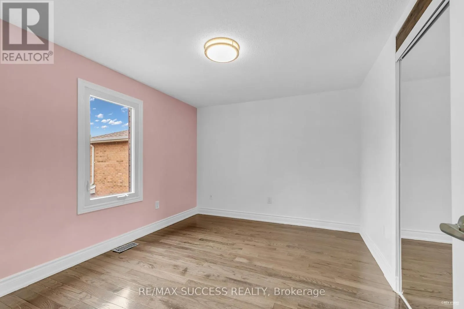 3224 TURNSTONE CRESCENT