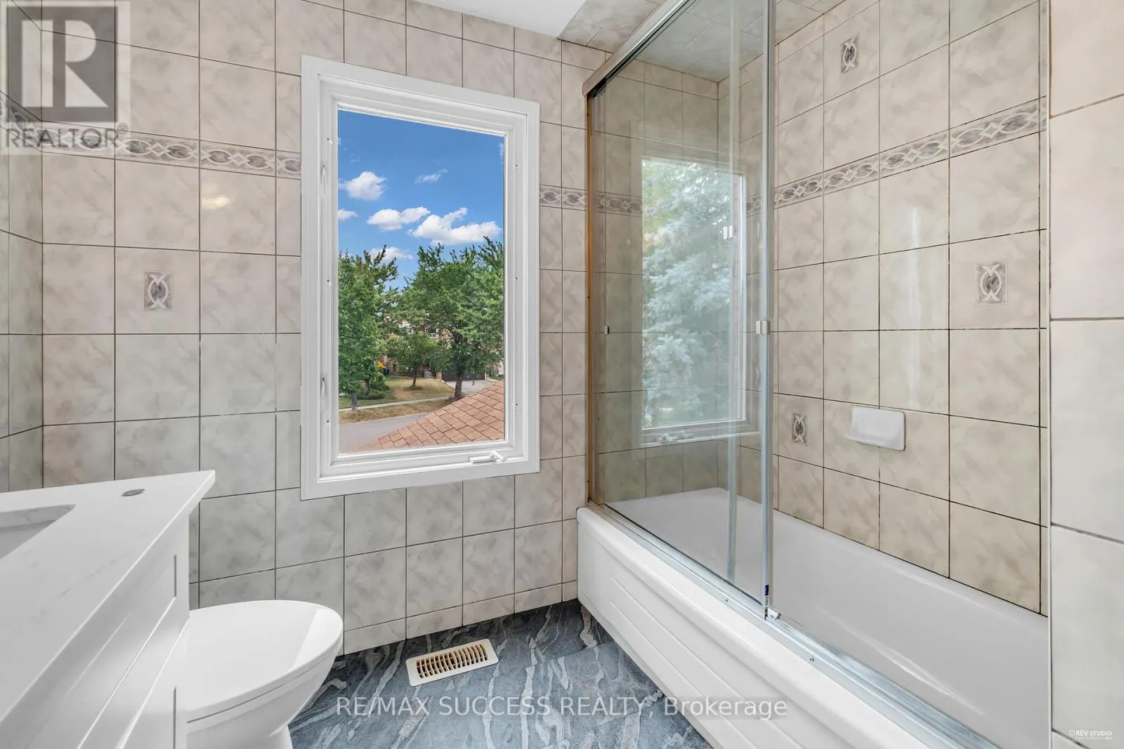 3224 TURNSTONE CRESCENT
