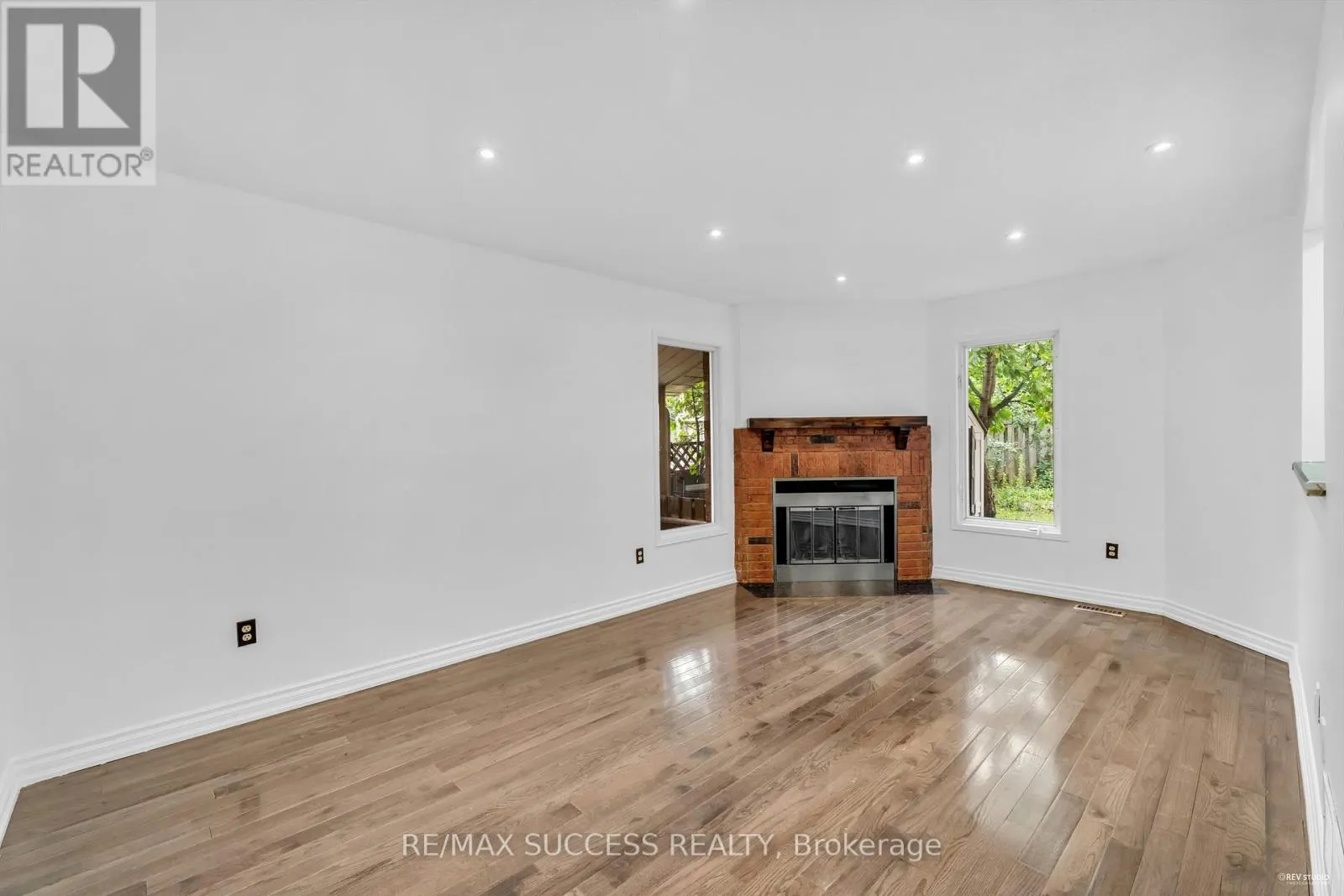3224 TURNSTONE CRESCENT