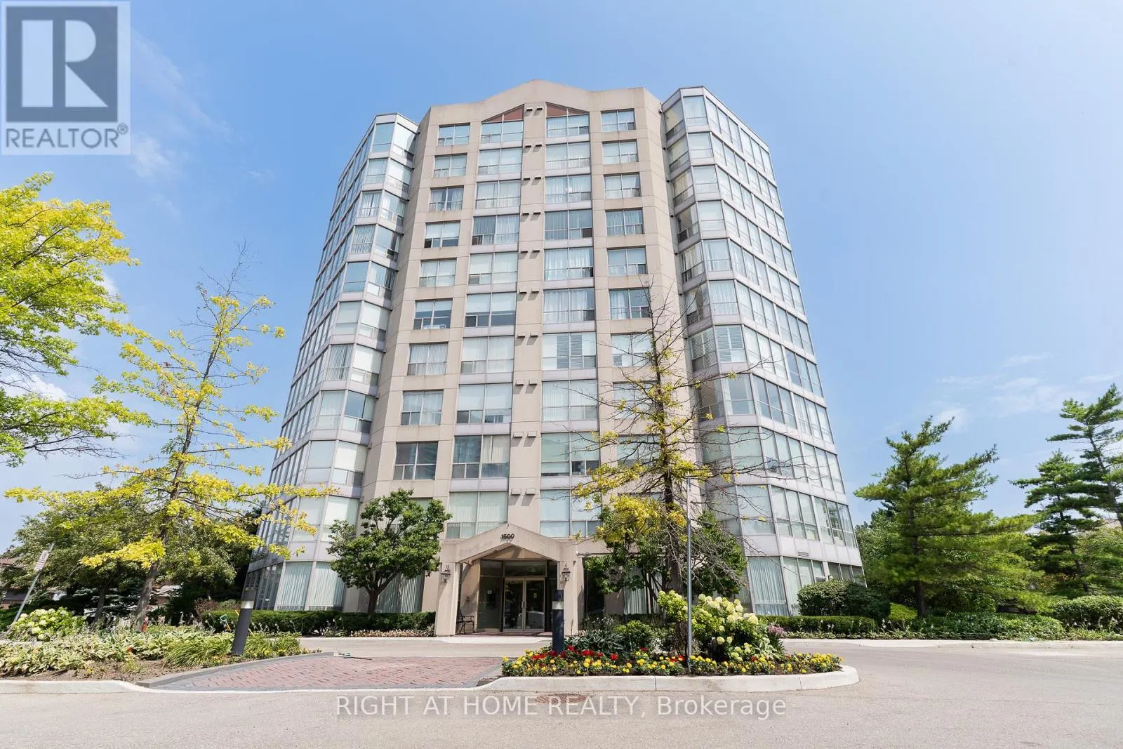 PH 8 - 1500 GRAZIA COURT