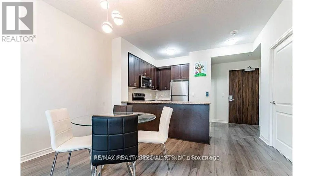 610 - 349 RATHBURN ROAD W