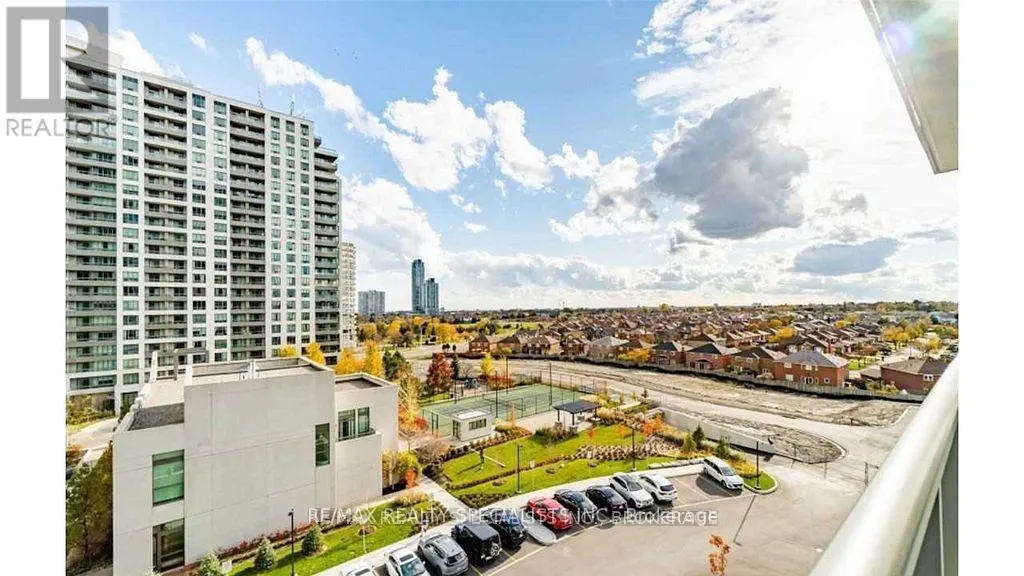 610 - 349 RATHBURN ROAD W