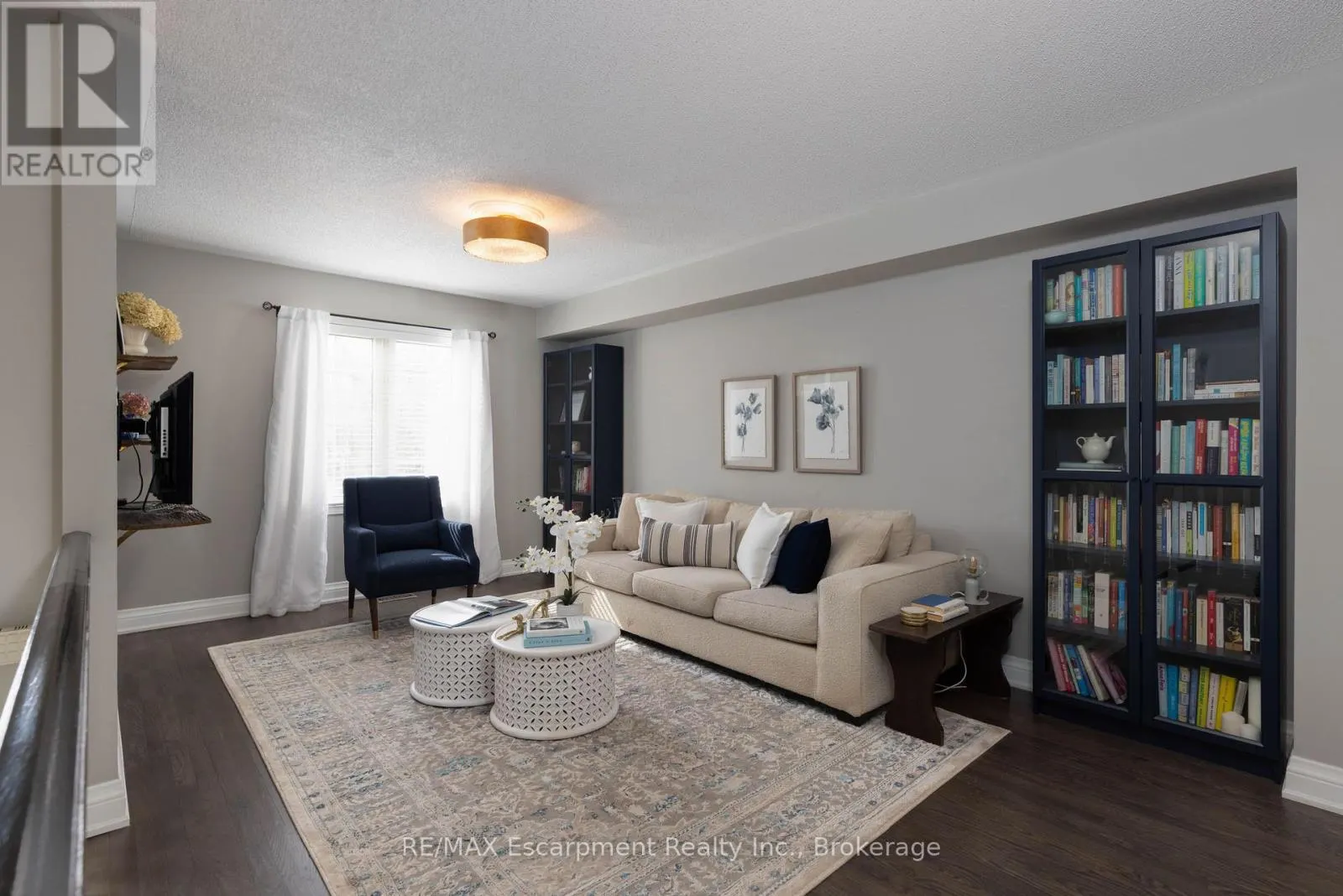 65 FAIRWOOD PLACE