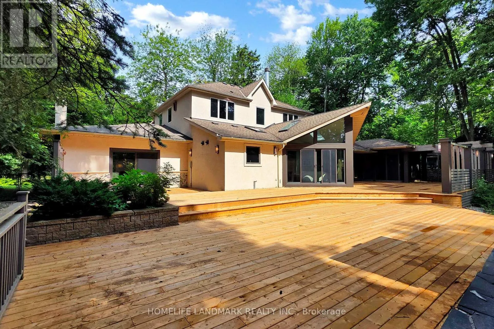 1558 SPRING ROAD