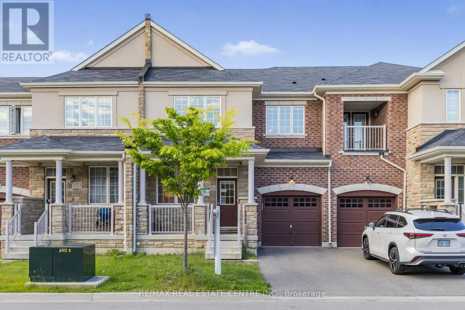 1525 CARR LANDING