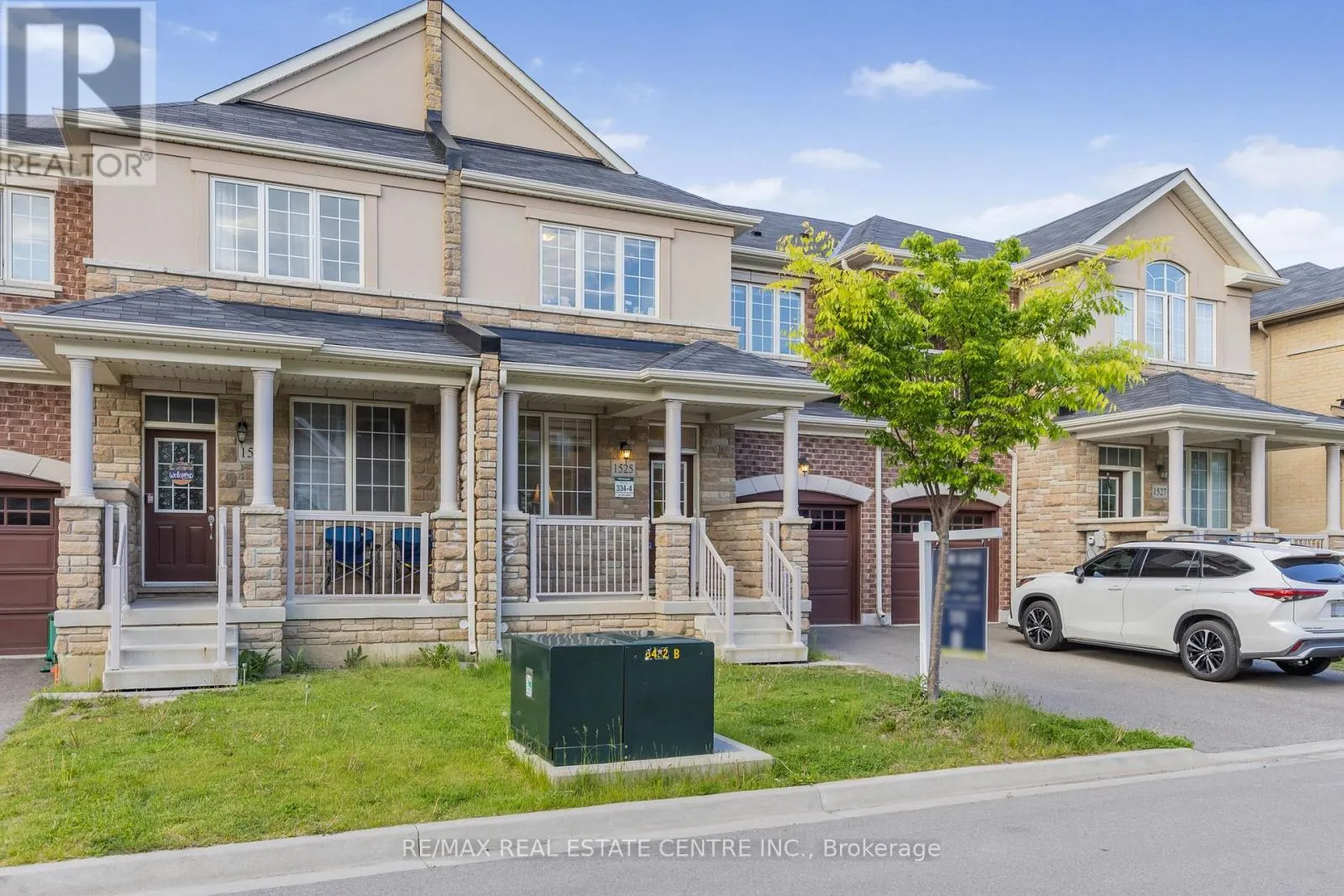 1525 CARR LANDING