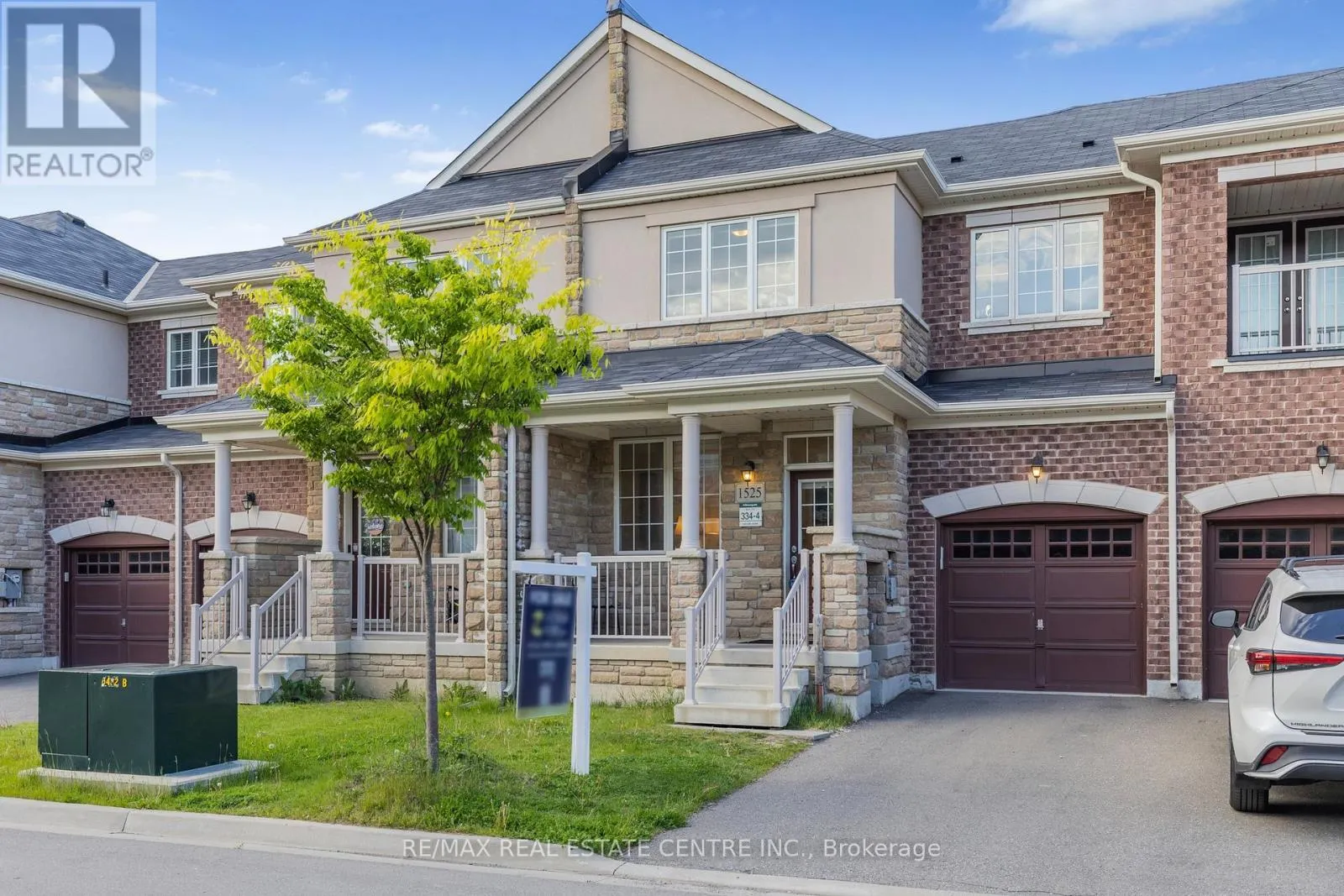 1525 CARR LANDING