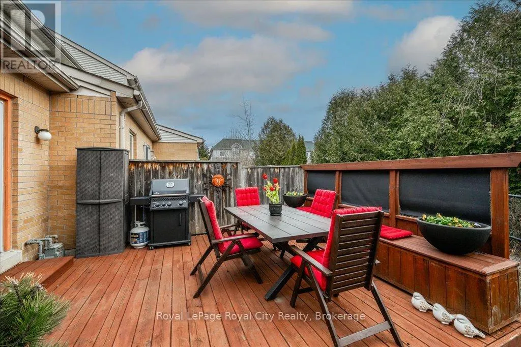 816 VILLAGE GREEN BOULEVARD
