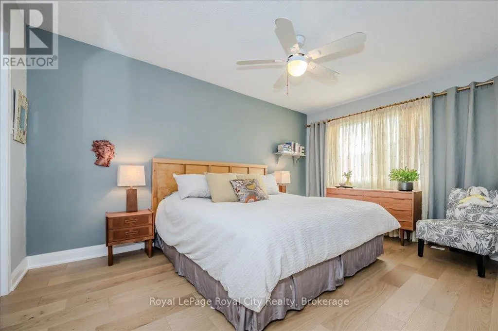 816 VILLAGE GREEN BOULEVARD