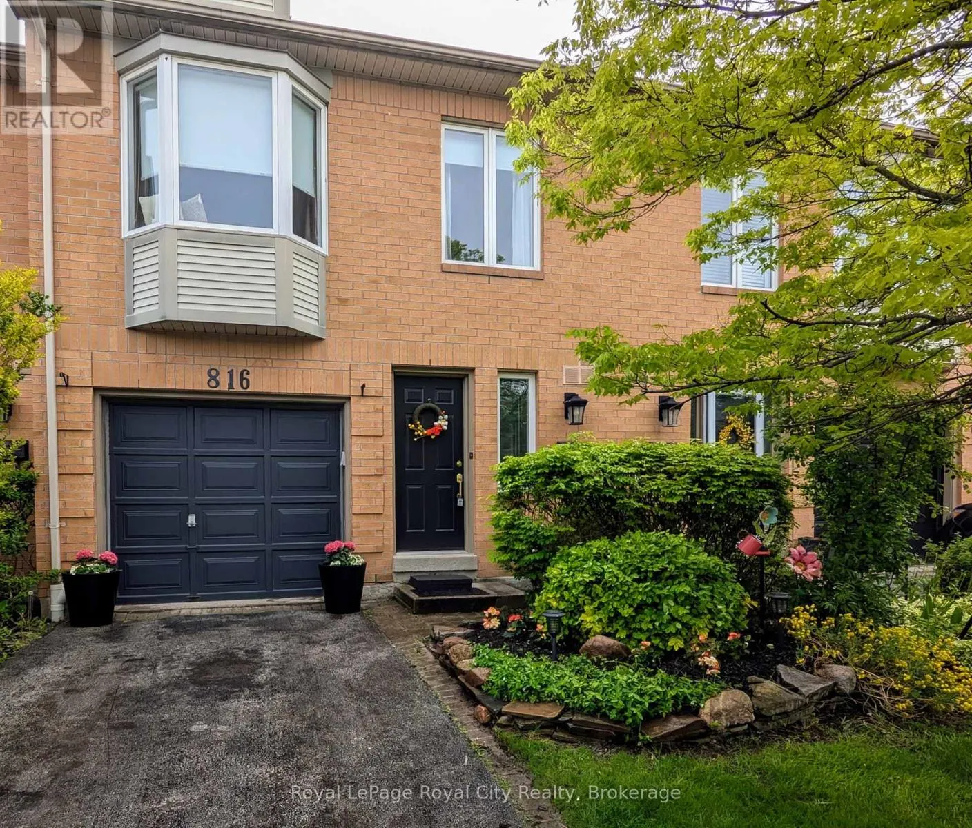 816 VILLAGE GREEN BOULEVARD