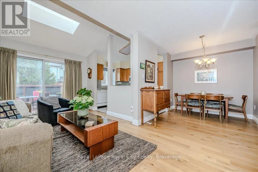816 VILLAGE GREEN BOULEVARD