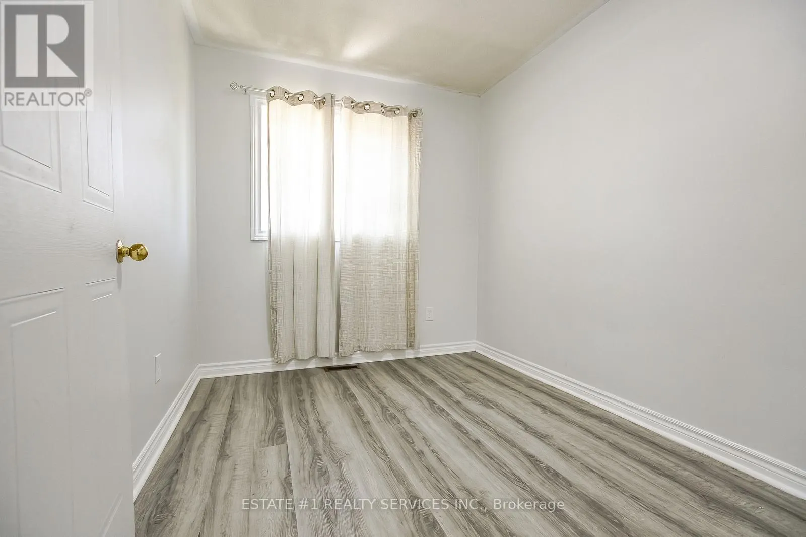 117 RICHWOOD CRESCENT
