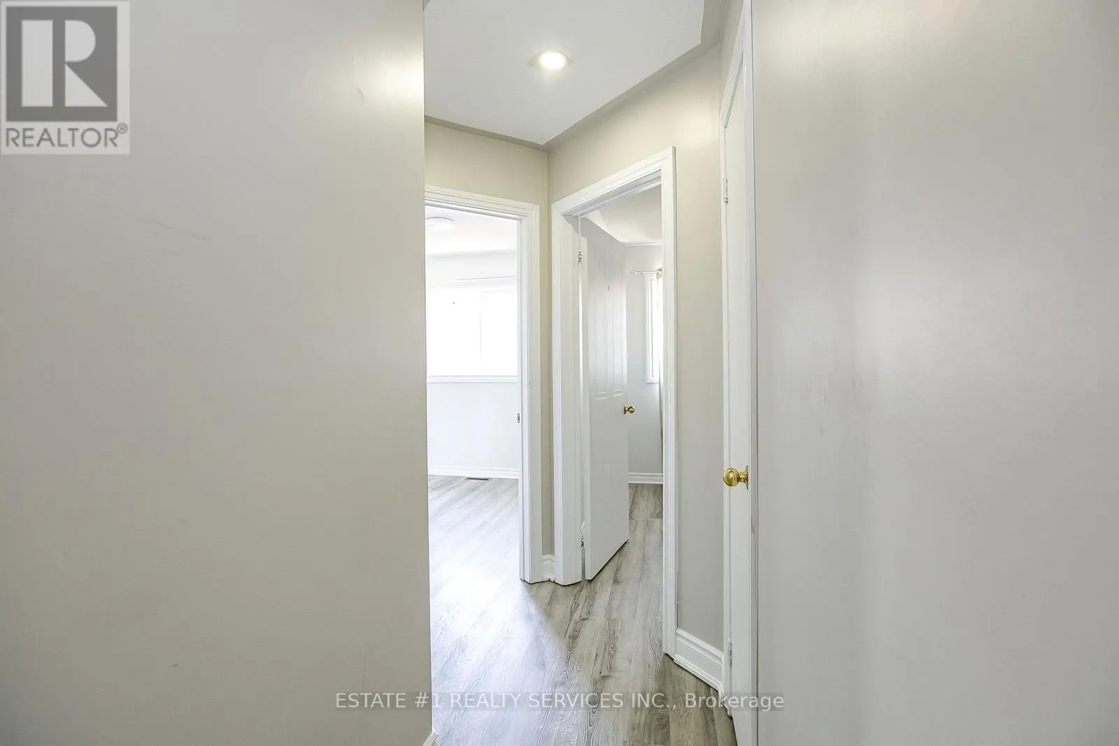 117 RICHWOOD CRESCENT