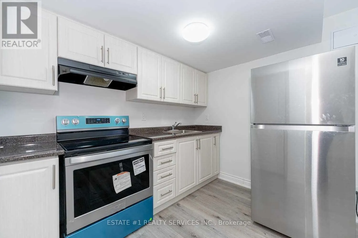 117 RICHWOOD CRESCENT