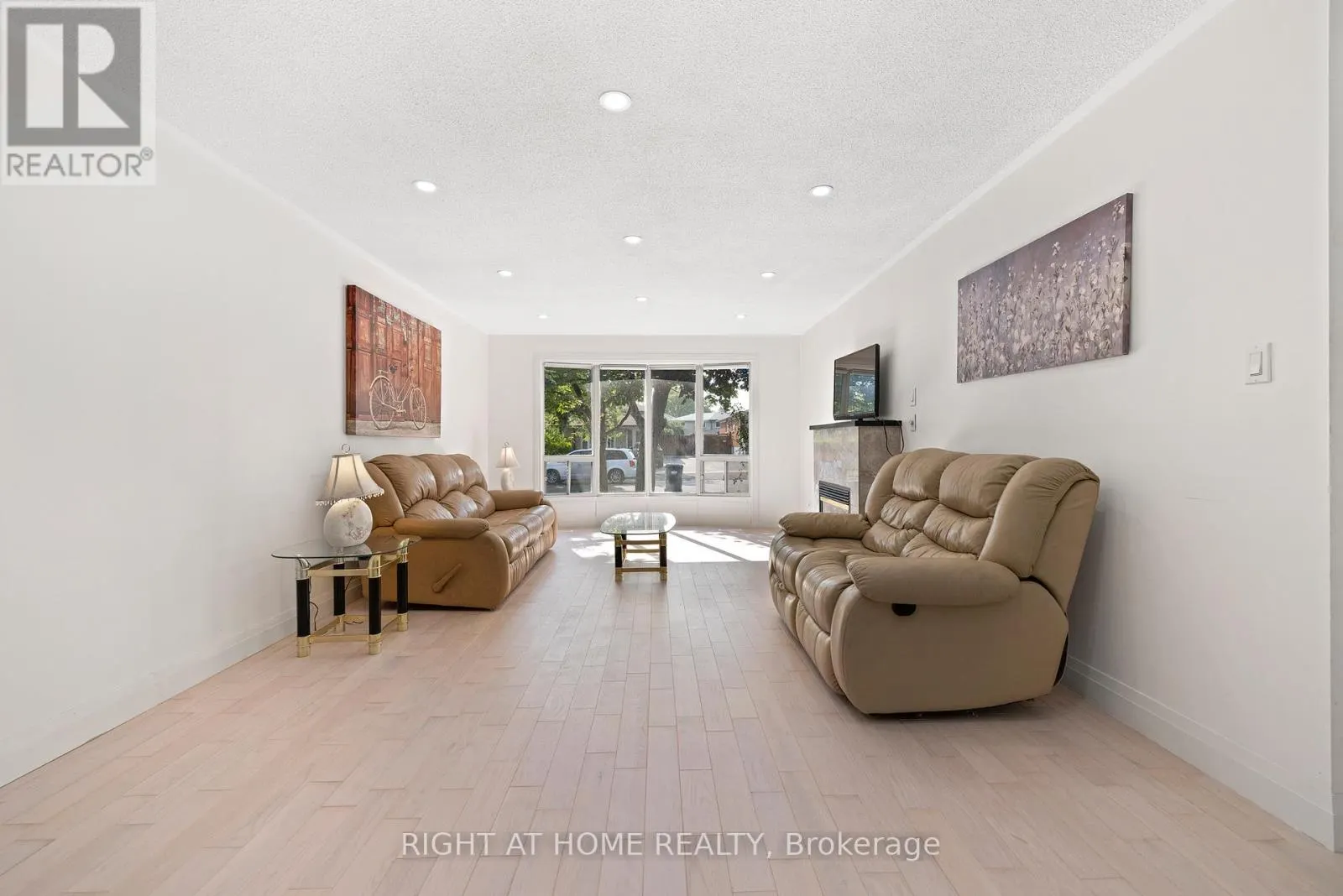 1147 SATURNIA CRESCENT