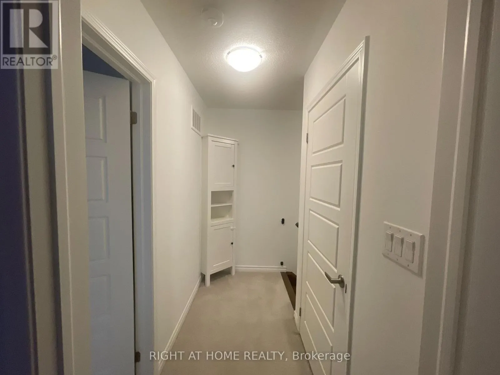 420 BELLFLOWER COURT