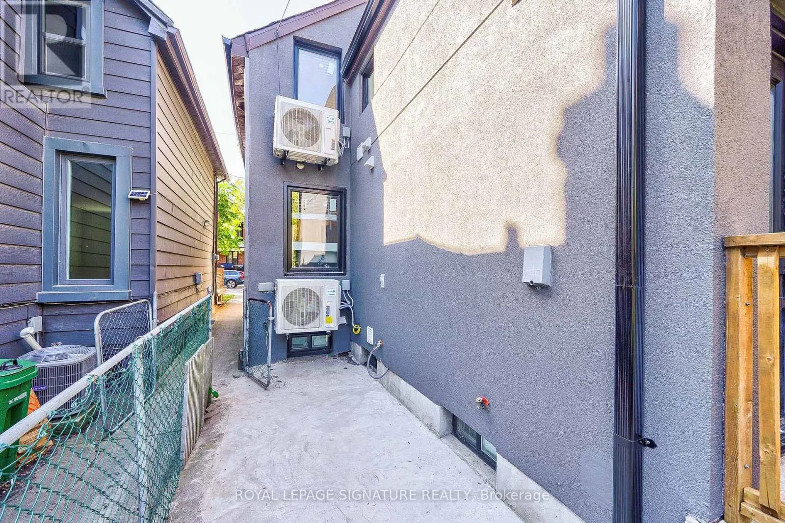 541 ST CLARENS AVENUE