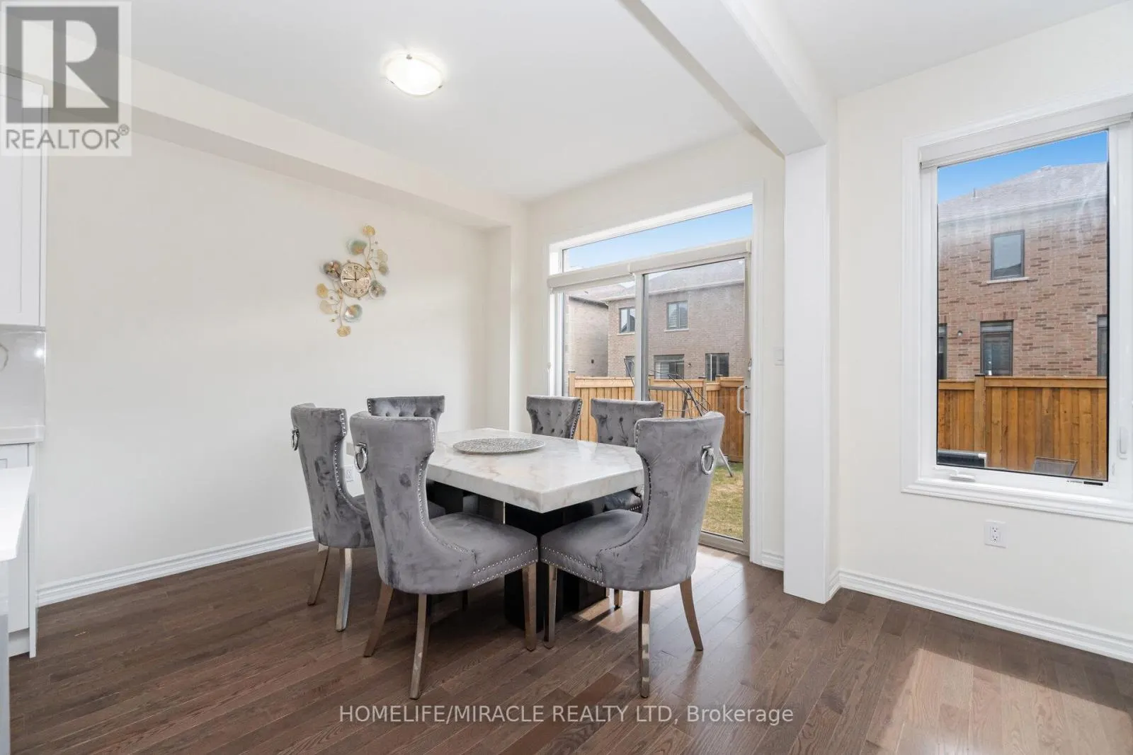 7 ALDENHAM STREET