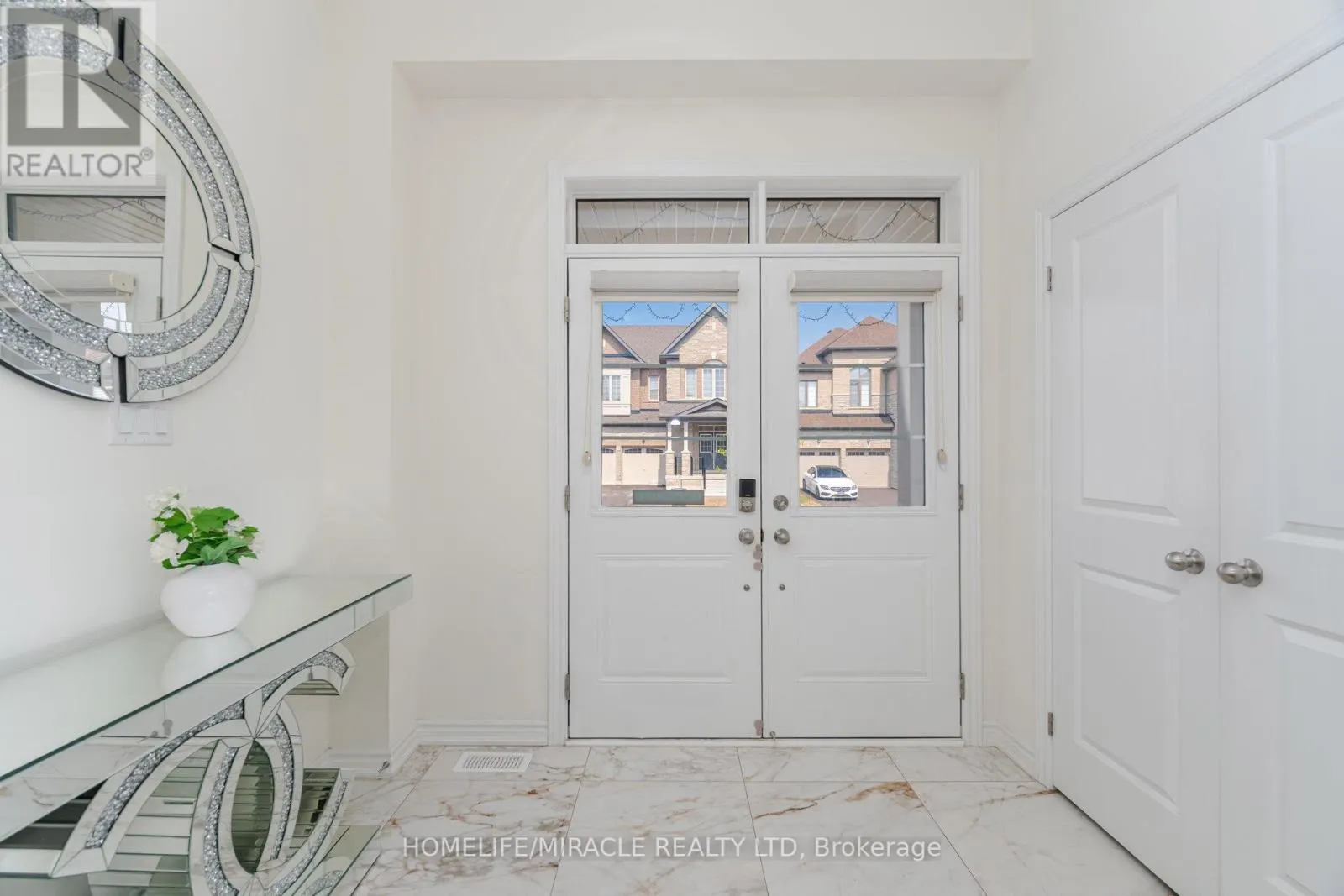 7 ALDENHAM STREET