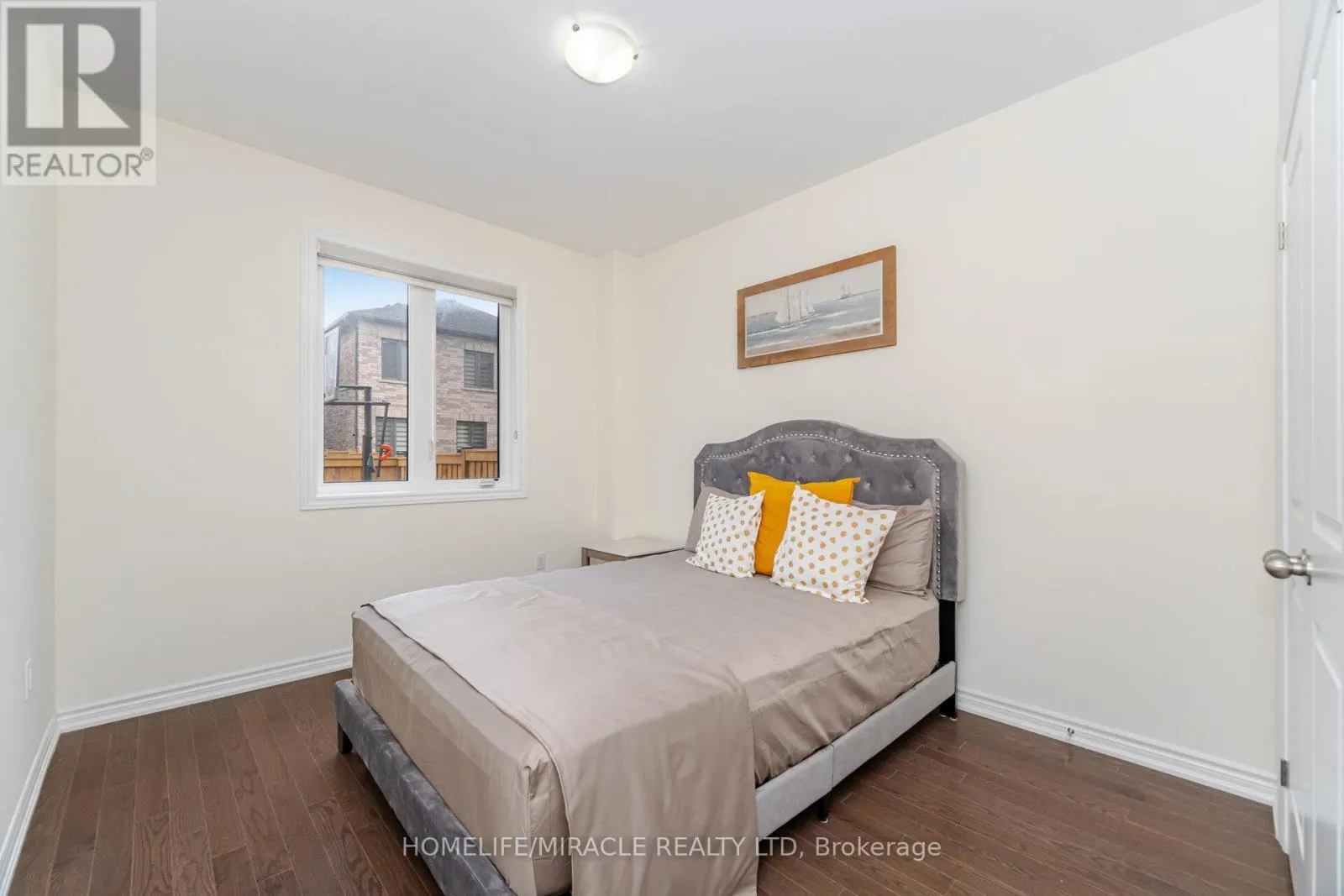 7 ALDENHAM STREET
