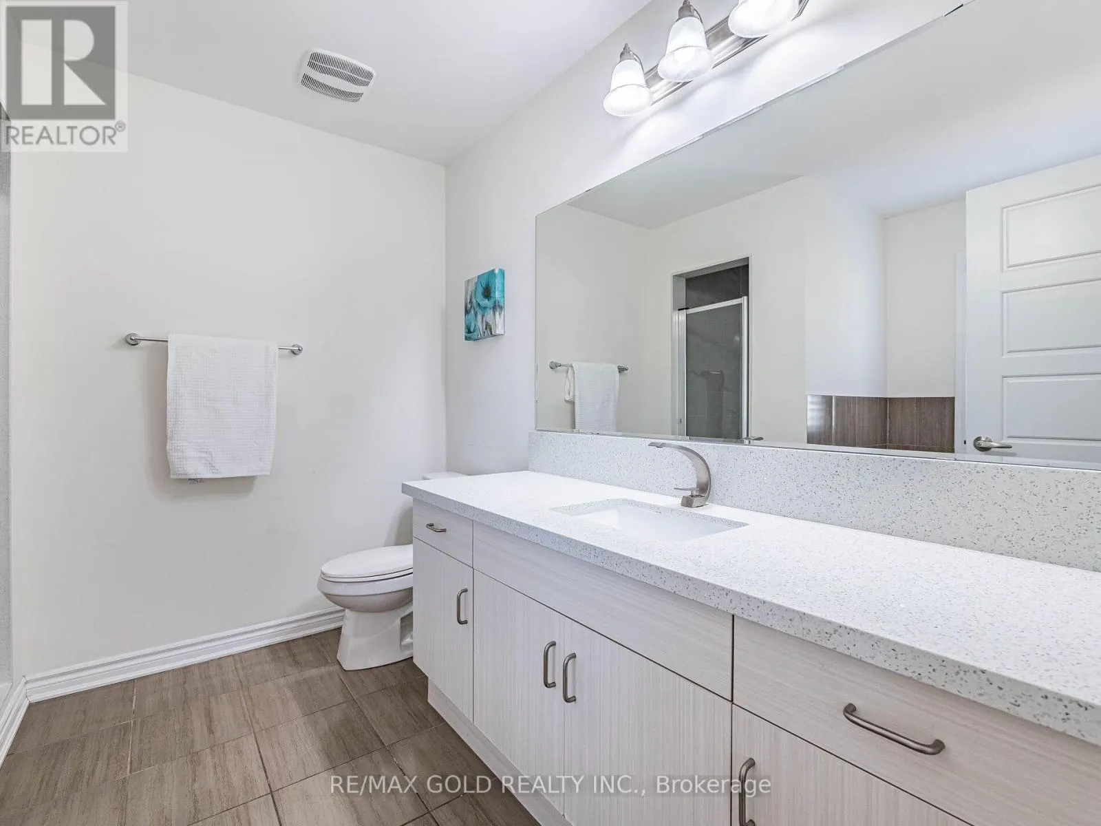 36 FEEDER STREET
