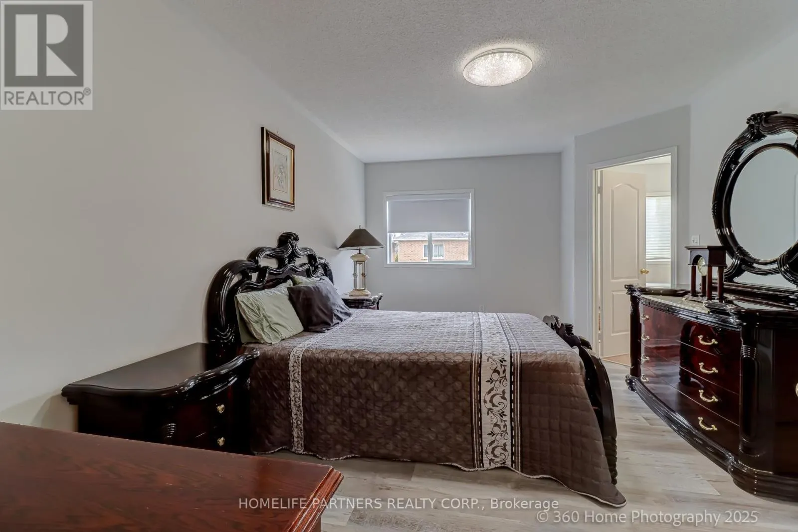 31 KNOLL HAVEN CIRCLE