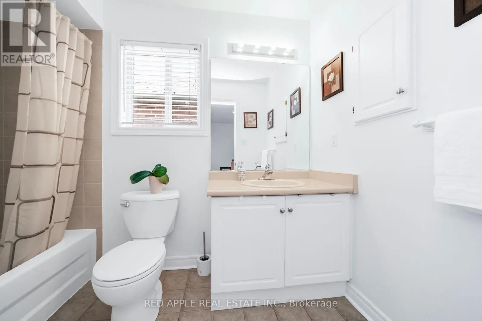52 TILLER TRAIL