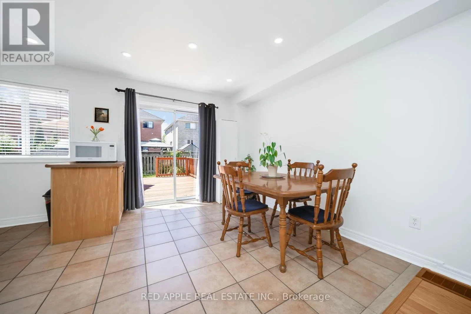 52 TILLER TRAIL