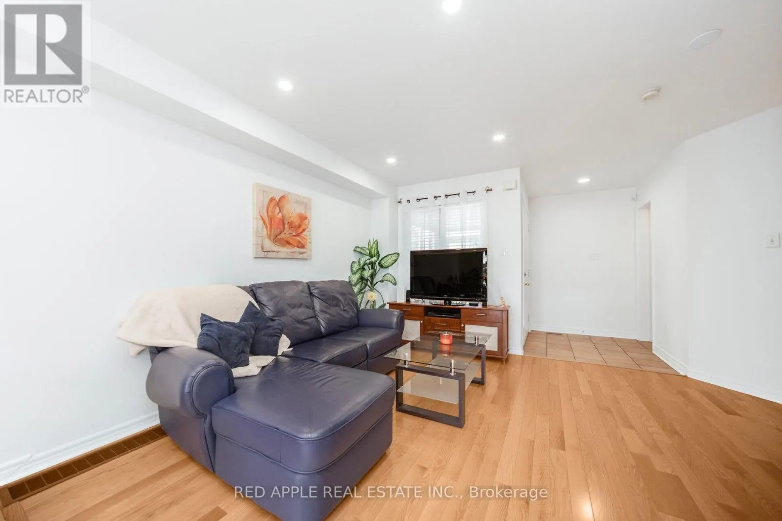52 TILLER TRAIL