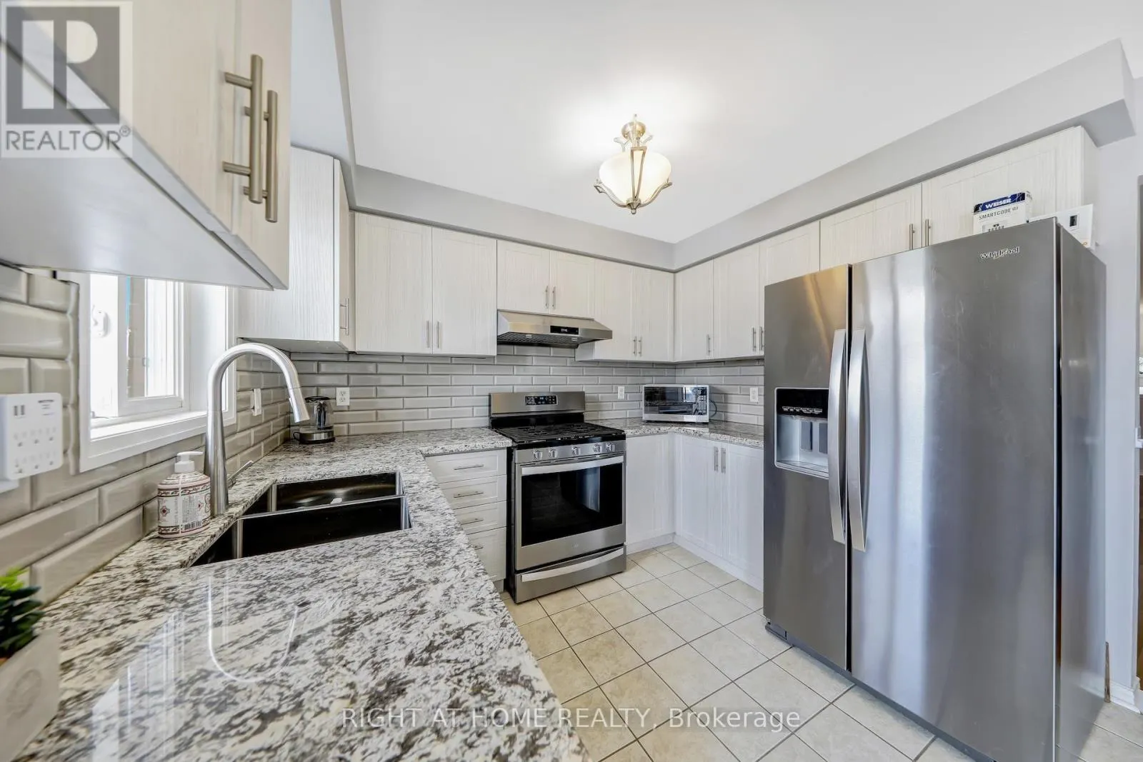 36 HAYLOFT COURT