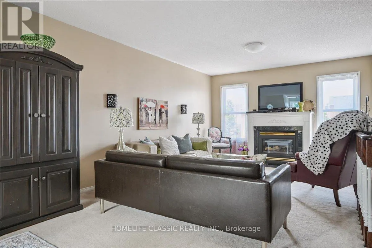 153 GLENASHTON DRIVE