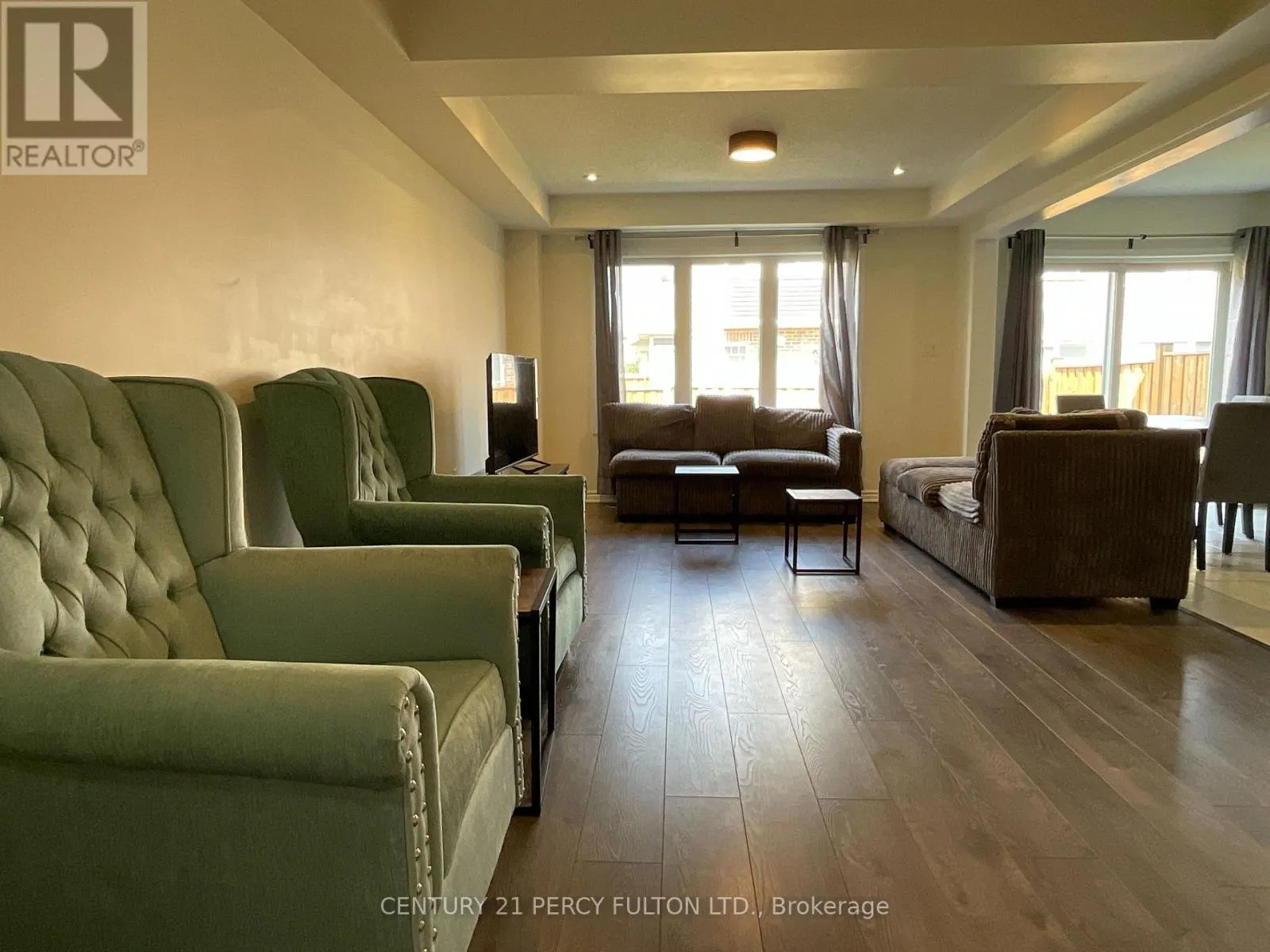 127 - 1000 ASLETON BOULEVARD