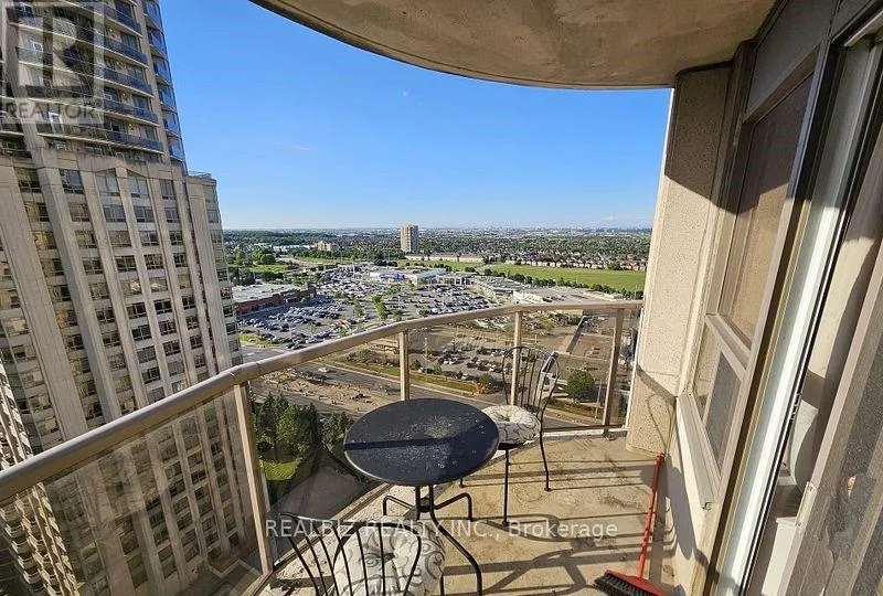 2221 - 25 KINGSBRIDGE GARDEN CIRCLE