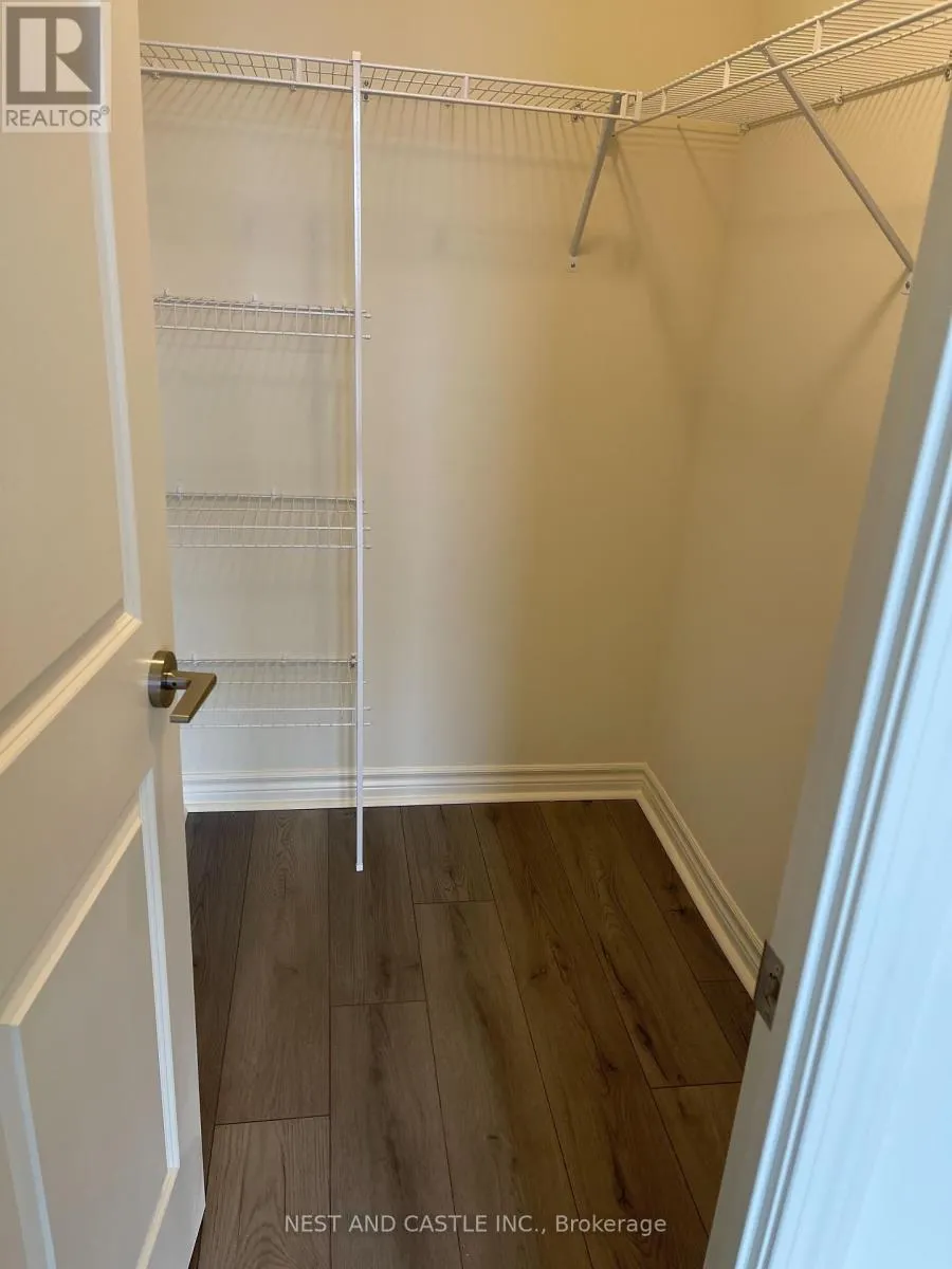 119 - 349 RATHBURN ROAD W
