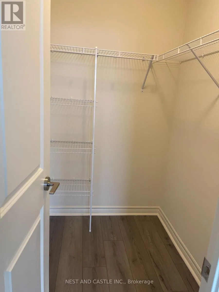 119 - 349 RATHBURN ROAD W