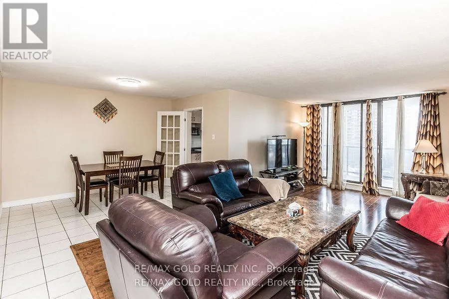 1010 - 17 KNIGHTSBRIDGE ROAD