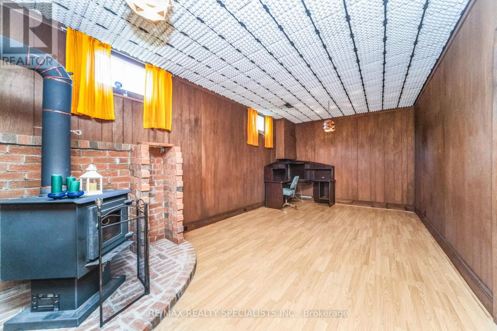 29 EDENRIDGE DRIVE