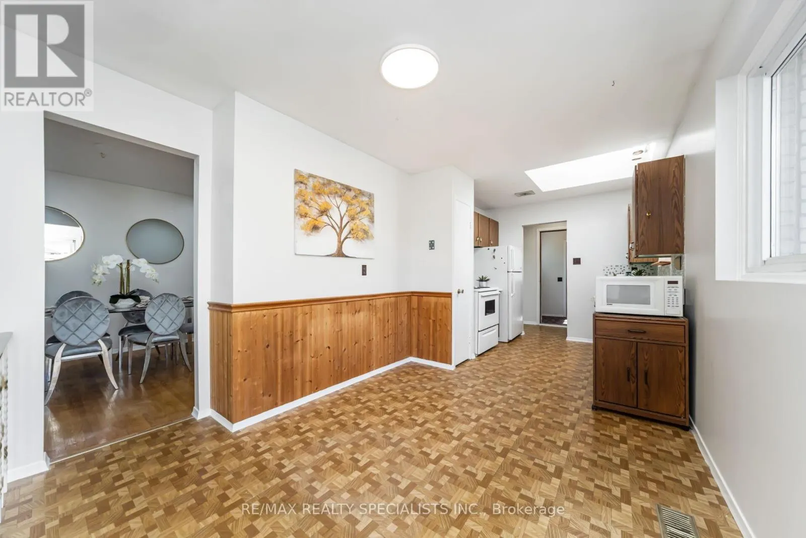 29 EDENRIDGE DRIVE