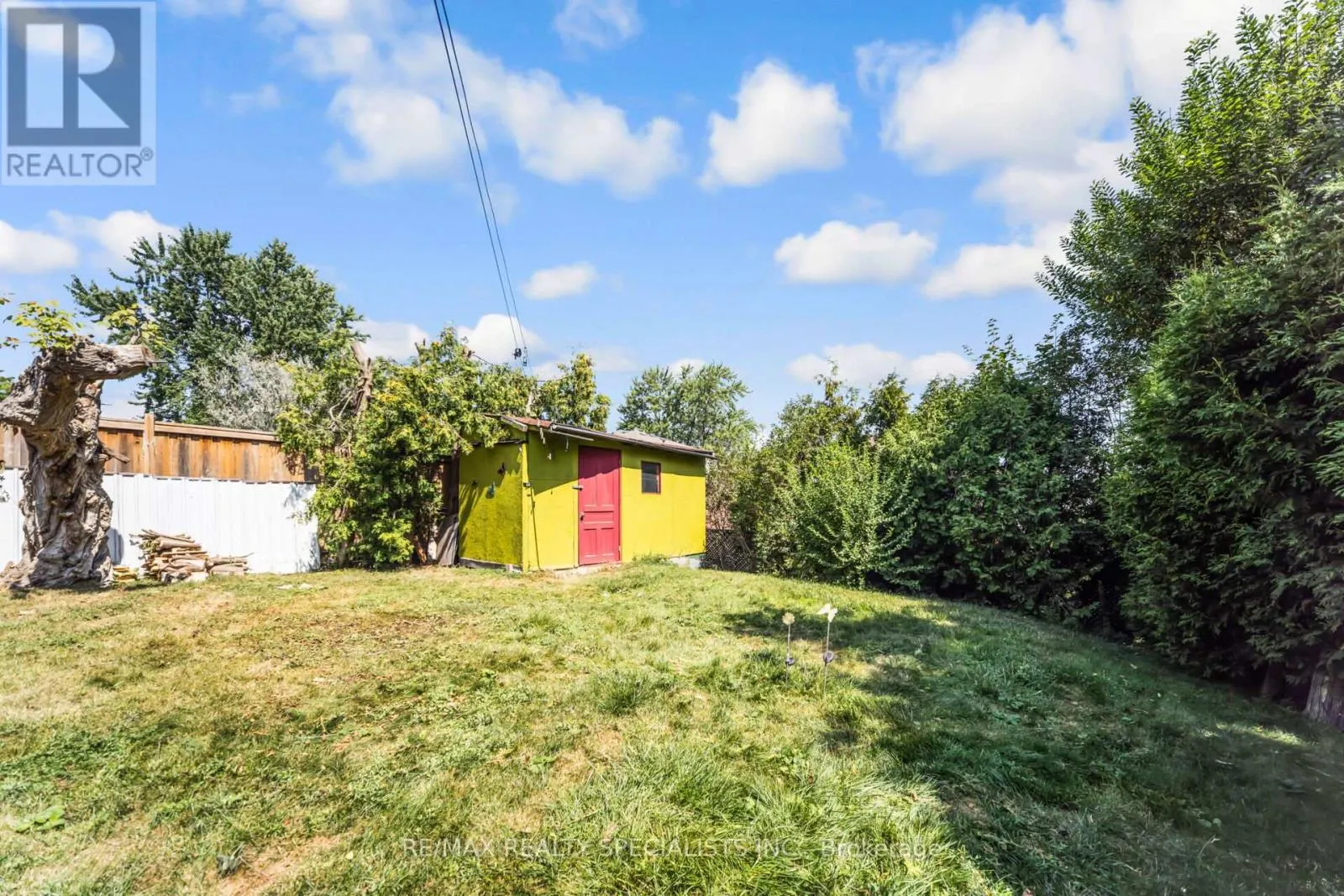 29 EDENRIDGE DRIVE