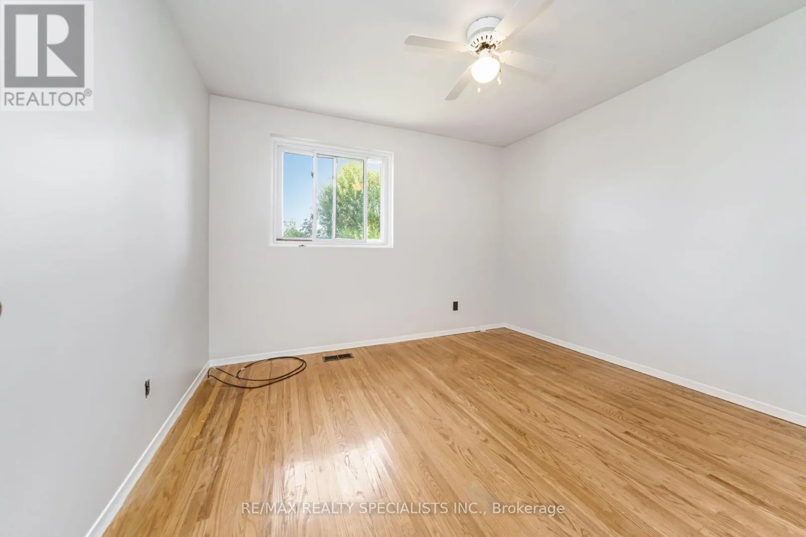 29 EDENRIDGE DRIVE