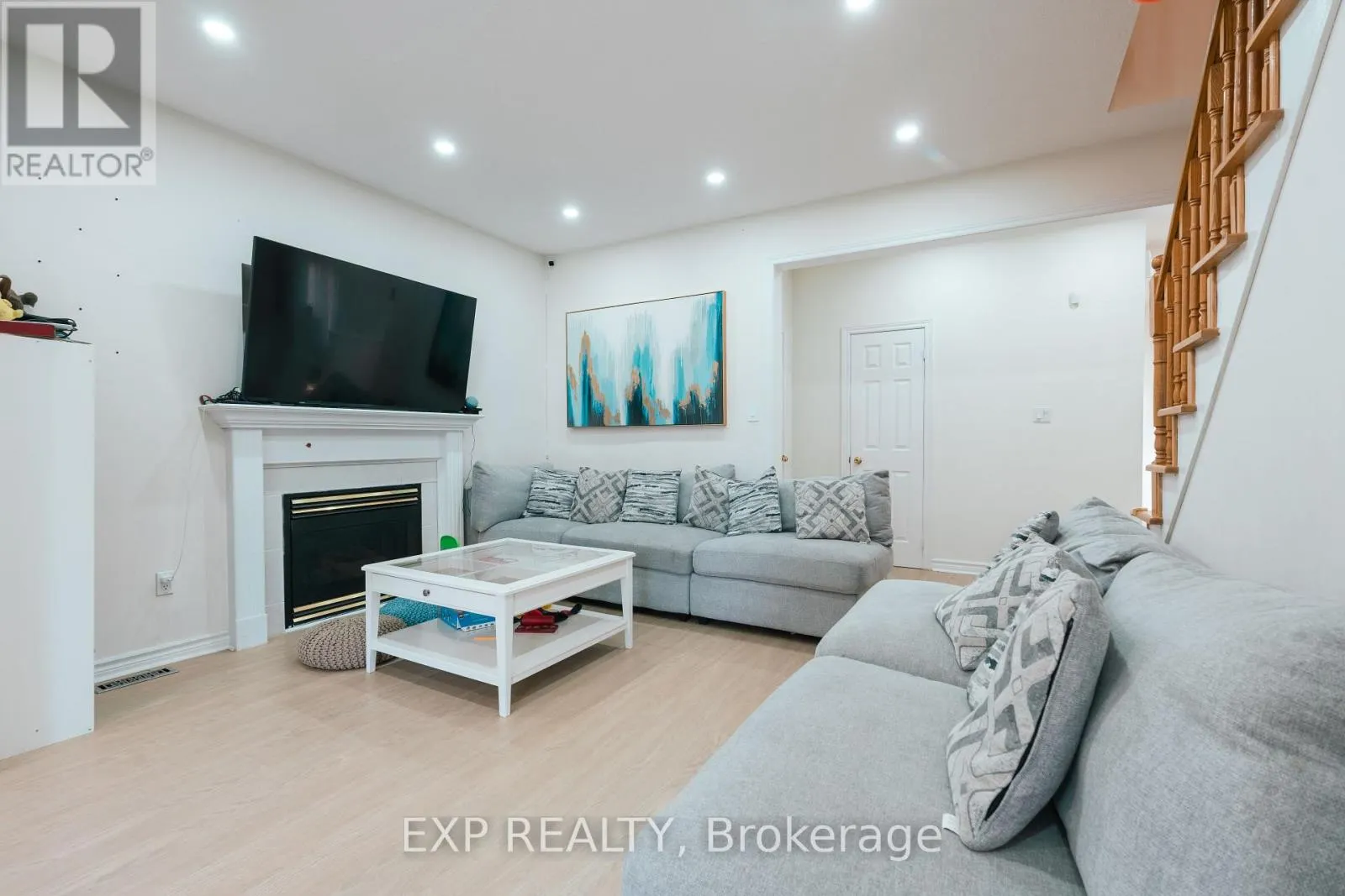 UPPER - 206 DRINKWATER ROAD