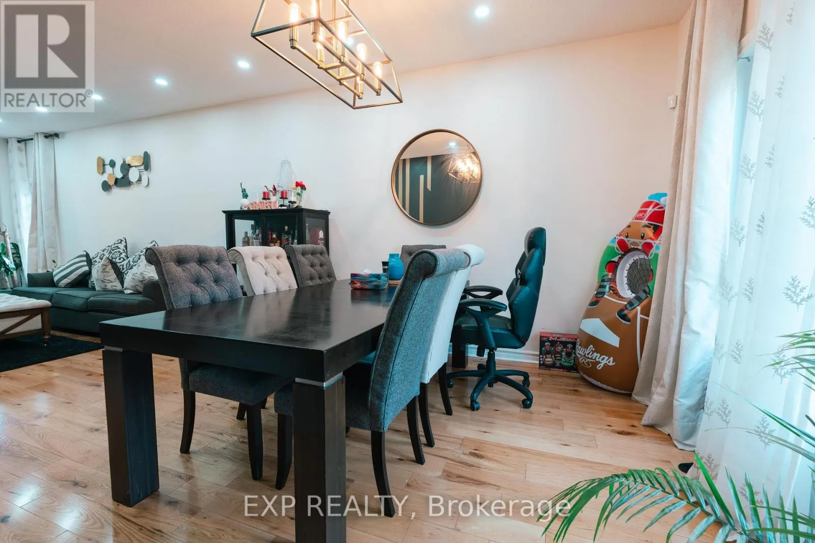 UPPER - 206 DRINKWATER ROAD