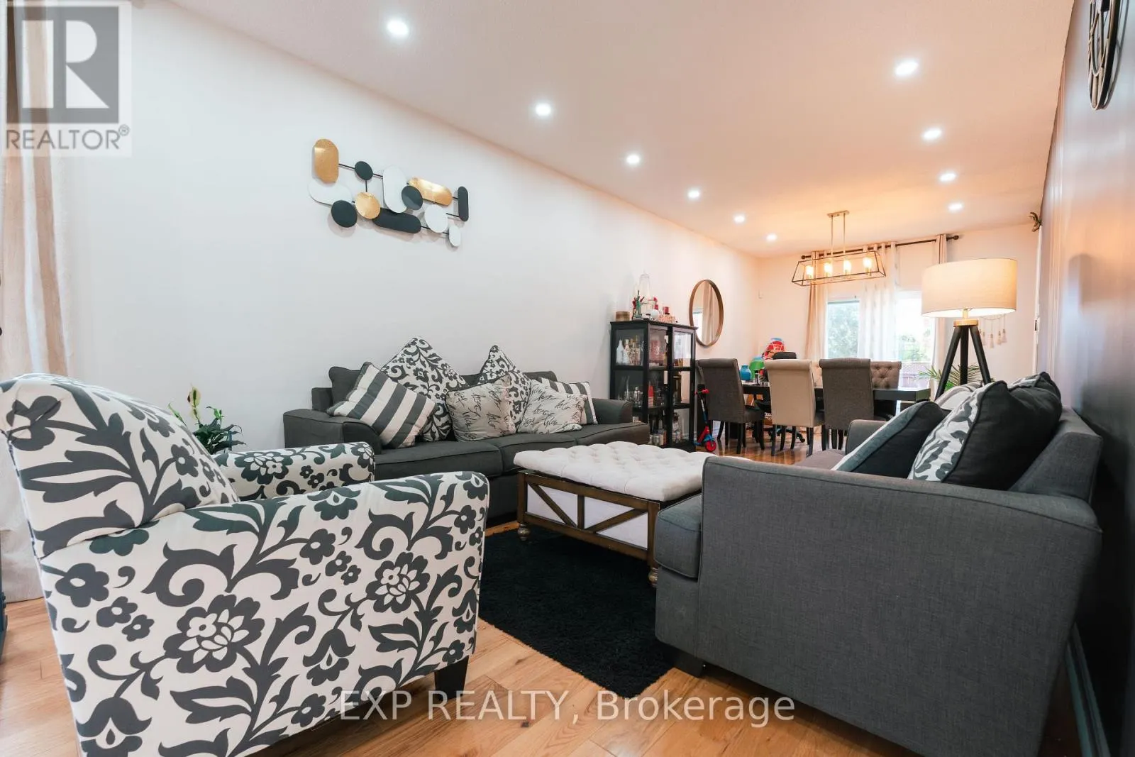 UPPER - 206 DRINKWATER ROAD