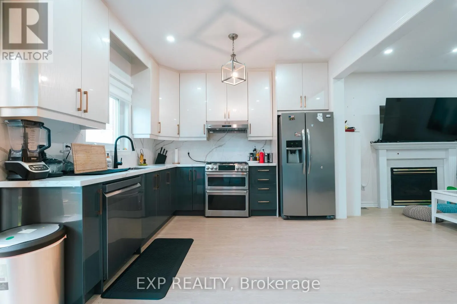 UPPER - 206 DRINKWATER ROAD