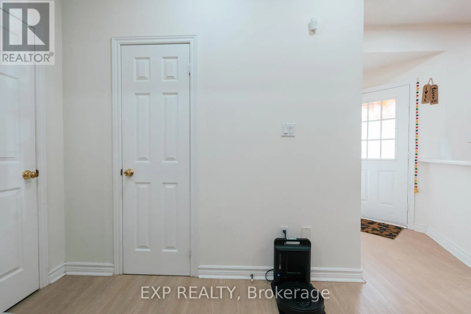 UPPER - 206 DRINKWATER ROAD