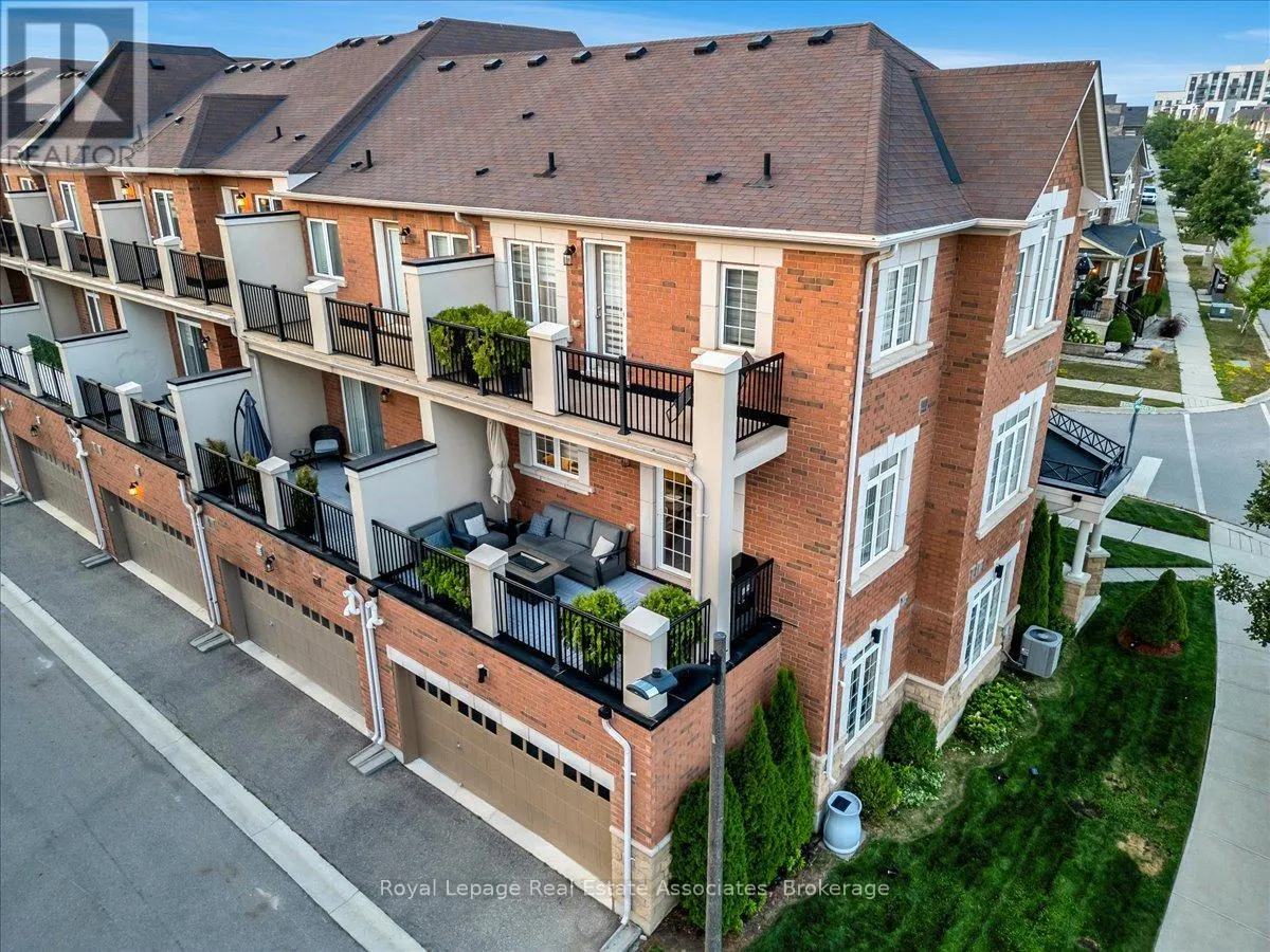 3040 EBERLY WOODS DRIVE