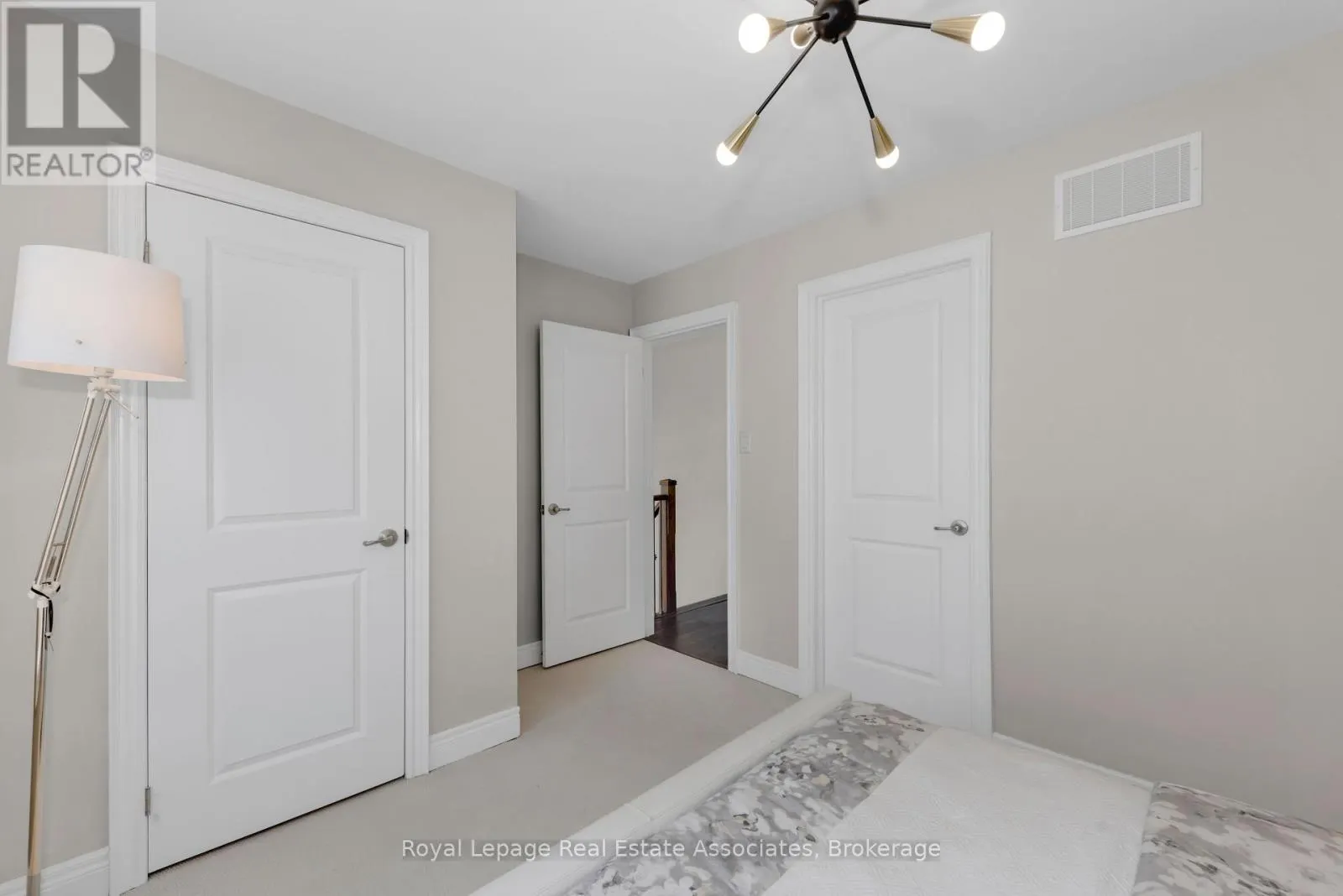 3040 EBERLY WOODS DRIVE